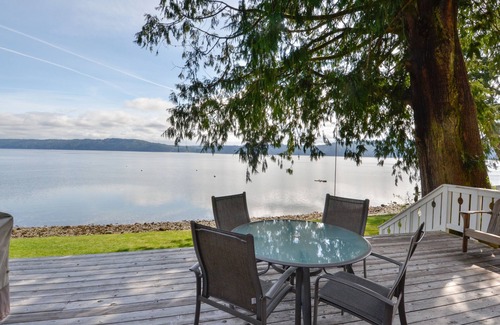 Hoodsport Cabin | Hood Canal, 1930's Beach Cabin. 315' Cove with Oysters!