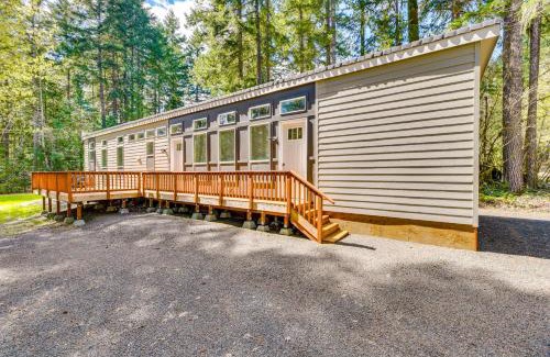 Hoodsport House | Hoodsport Vacation Rental with Private Lake Access!