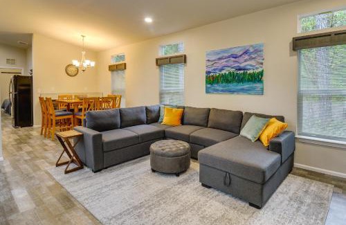 Hoodsport House | Hoodsport Vacation Rental with Private Lake Access!