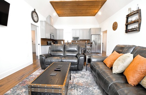 Little Kowaliga House | Hook, Line, and Leisure!