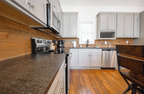 Little Kowaliga House | Hook, Line, and Leisure!