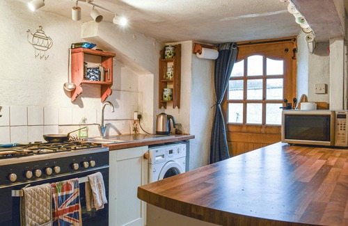 Alton Barnes Cottage | Hoopers Farmhouse - UK36307