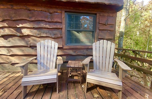 McMillan Hidden Valley Cabin | HootOwl Cabin Mountains, Trails and Huge Hot Tub under the Stars!