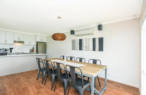 Encounter Bay House | 'Hope House' - Encounter Bay