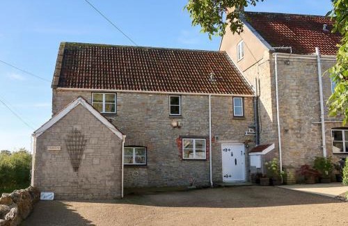 Axbridge House | Hopedene Cottage