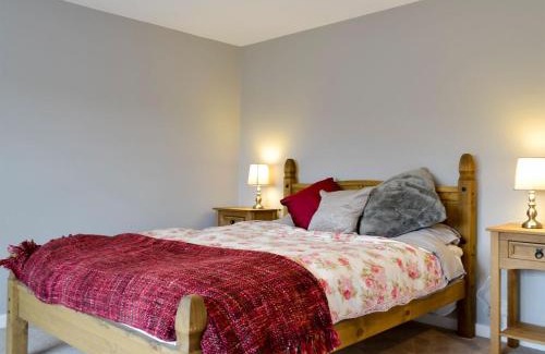 Axbridge House | Hopedene Cottage