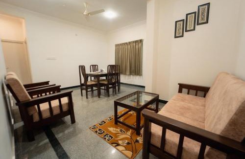 Yelahanka Bed & Breakfast | Hoppers Stop Yelahanka
