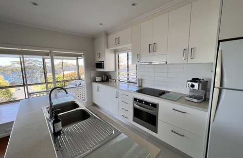 Hyams Beach House | Horizon at HYAMS BEACH JERVIS BAY - Linen provided