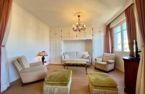 Carnot Apartment | Horizon By SCLS Locations