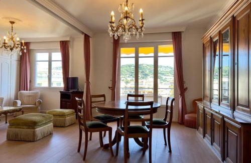 Carnot Apartment | Horizon By SCLS Locations