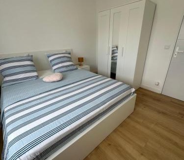 Sainte-Eulalie-en-Born House | Horizon Ocean