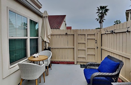 West Panama City Beach Condo | Horizon South #83D | Close to Beach, Private Patio + Pool!