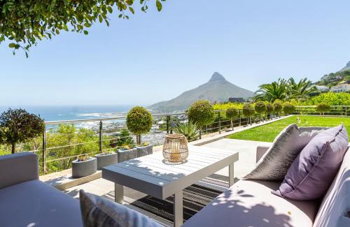 Camps Bay Apartment | Horizon Sunset Camps Bay Apartment in Cape Town - 2 Bedroom 3 Bathroom No Powercuts