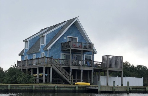 Carova Beach House | Horse Haven - Carova 4x4 Beach - Canal/Water Front - Pool & HotTub - Private Lot