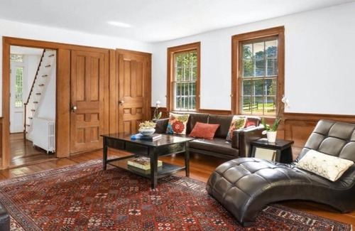 Madison House | Horsepond