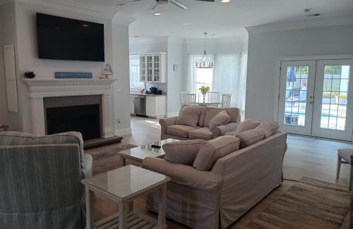 Little River House | Horseshoe Manor