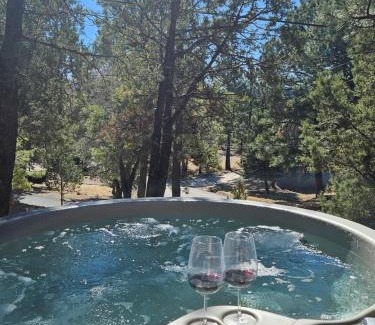 Ruidoso House | Horsin Around-cabin With A Peaceful Covered Deck