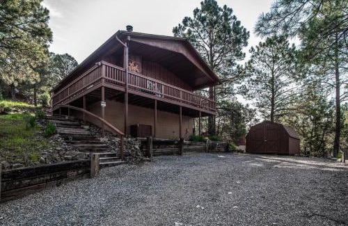 Ruidoso House | Horsin Around-cabin With A Peaceful Covered Deck