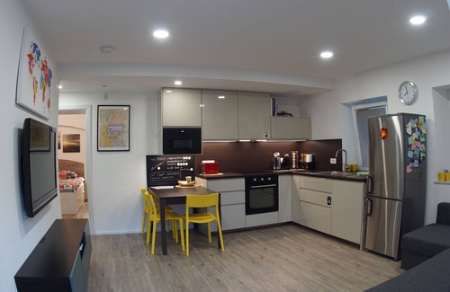 Ljubljana City Centre Apartment | Hortus 🌳 House: Green heart of the green city