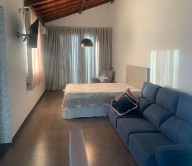 Imbaubas Apartment | Hospedagem Studio Privativo até 8 Hóspedes