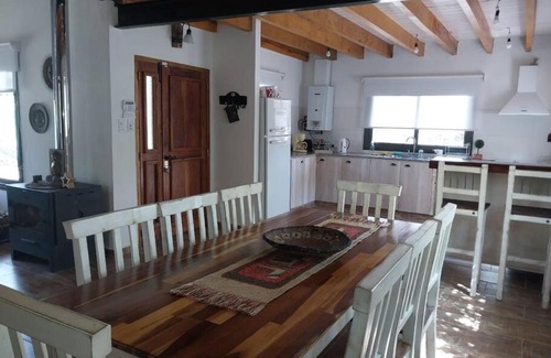 Los Reartes House | Hospedaje ideal a metros del rio