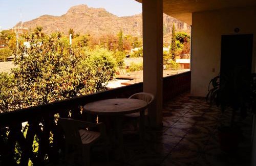 Tepoztlan House | Hospedaje La Hoja