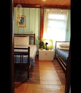 Paranagua House | Hospedaria da Chris
