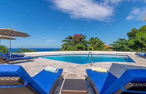 Montego Bay Villa | Hospitality Expert Nianna Eden: 7BR, Pools, Beach