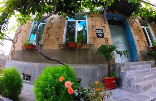 Akhaltsikhe House | Host Family