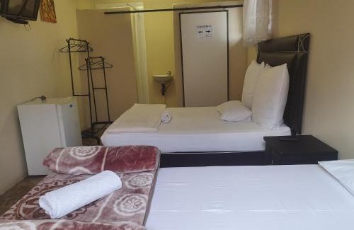 Rustenburg House | Host Hub Day & Night Accommodation