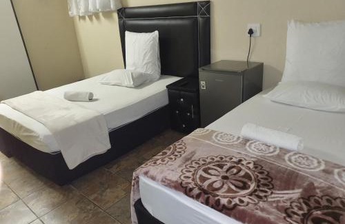 Rustenburg House | Host Hub Day & Night Accommodation