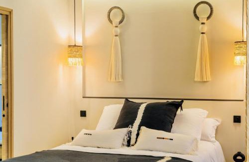 Les Cordeliers Apartment | Host Inn Le Lumiere SPA & CINÉMA