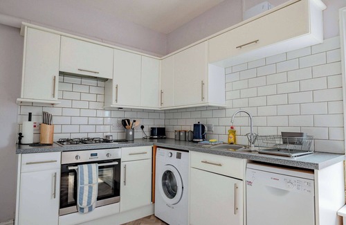 Worcester Apartment | Host & Stay | Cannon Apartment