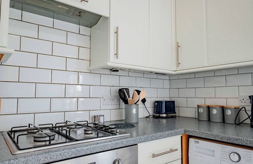 Worcester Apartment | Host & Stay | Cannon Apartment