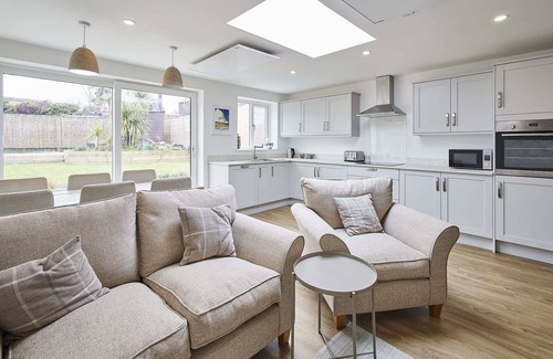 Sunderland House | Host & Stay | Emilyn House