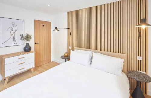 Whitby Apartment | Host & Stay - Golden Lion Apartments