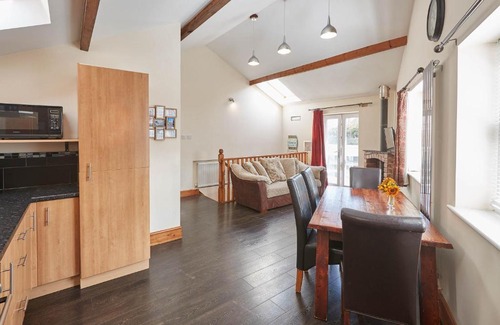 Saltburn-by-the-Sea House | Host & Stay - Groveside Cottage