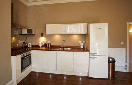 West Cliff Apartment | Host & Stay | Havelock Place Apartment