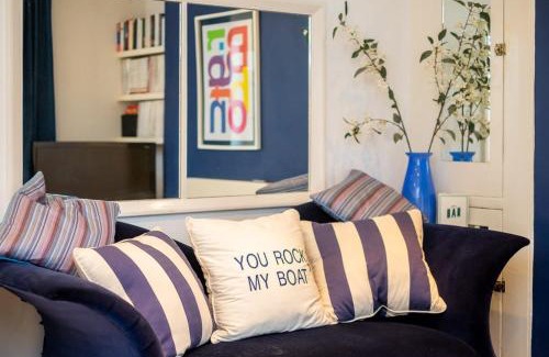 Montpelier Apartment | Host & Stay - Montpelier Colours