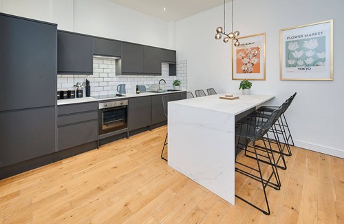 Liverpool Apartment | Host & Stay | Princes Place Apartments