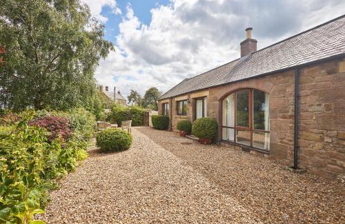 Belford House | Host & Stay - Sandpipers