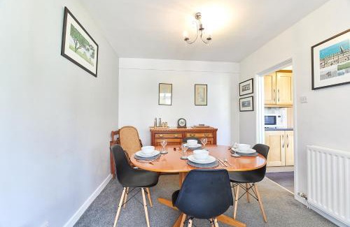 Amble House | Host & Stay - Shorty's