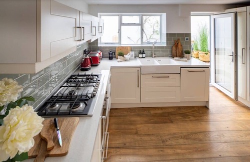 Kemptown House | Host & Stay | The Charles Street House