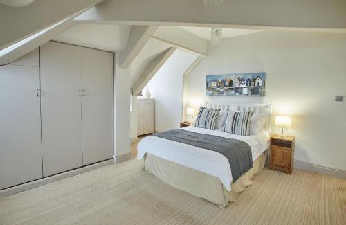 Saltburn-by-the-Sea Apartment | Host & Stay - The Observatory