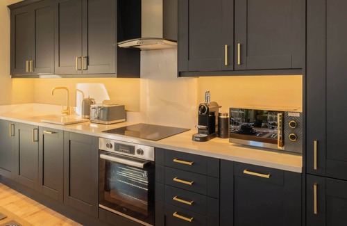 Georgian Quarter Apartment | Host & Stay | The Georgian Quarter @ Catharine II