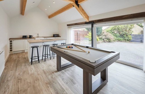 Wakefield House | Host & Stay | The Hay Loft