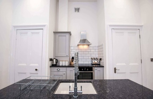 Durham Apartment | Host & Stay | The Morton