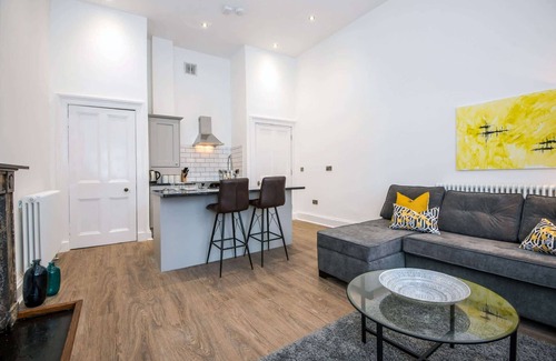 Durham Apartment | Host & Stay | The Morton