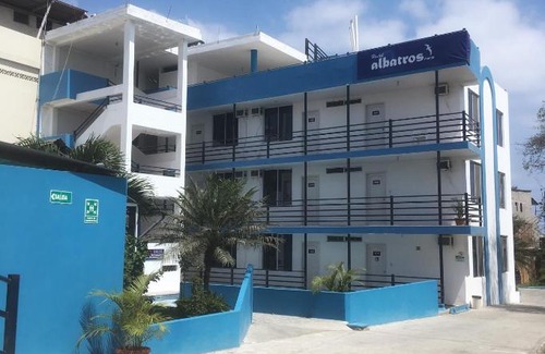 Manta House | Hostal Albatros