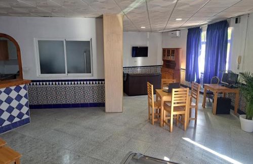 Playa Granada Hotel | Hostal Alborán